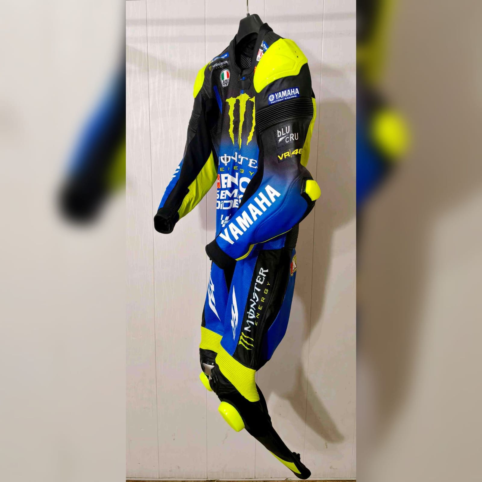 Men Suit VSM-18 - Image 3